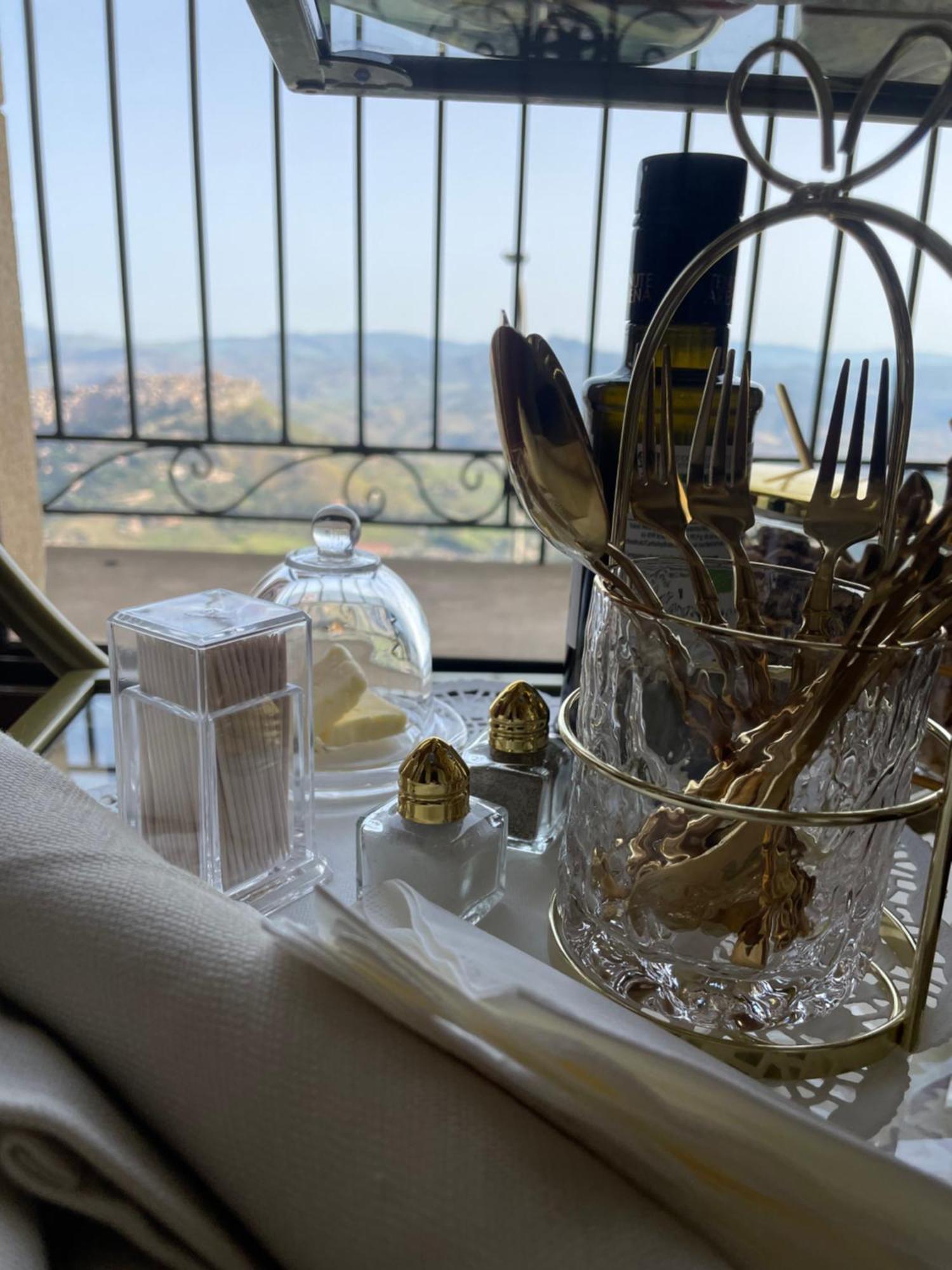 Dimora Del Duomo Hotell Enna Exteriör bild