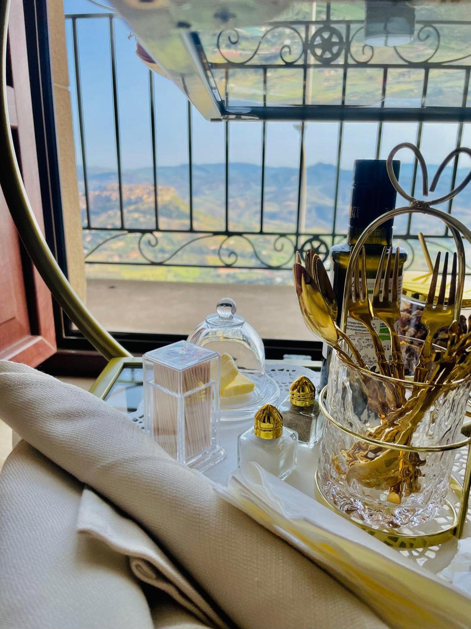 Dimora Del Duomo Hotell Enna Exteriör bild